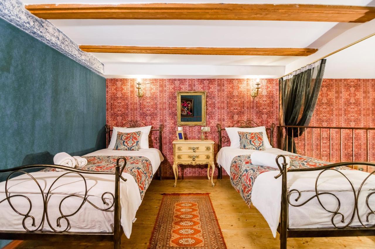 Tiflis Inn Boutique Hotel Bagian luar foto