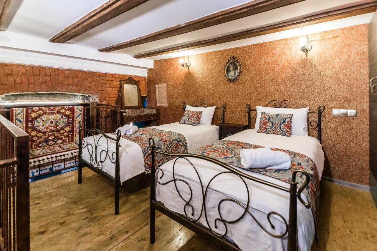 Tiflis Inn Boutique Hotel Bagian luar foto