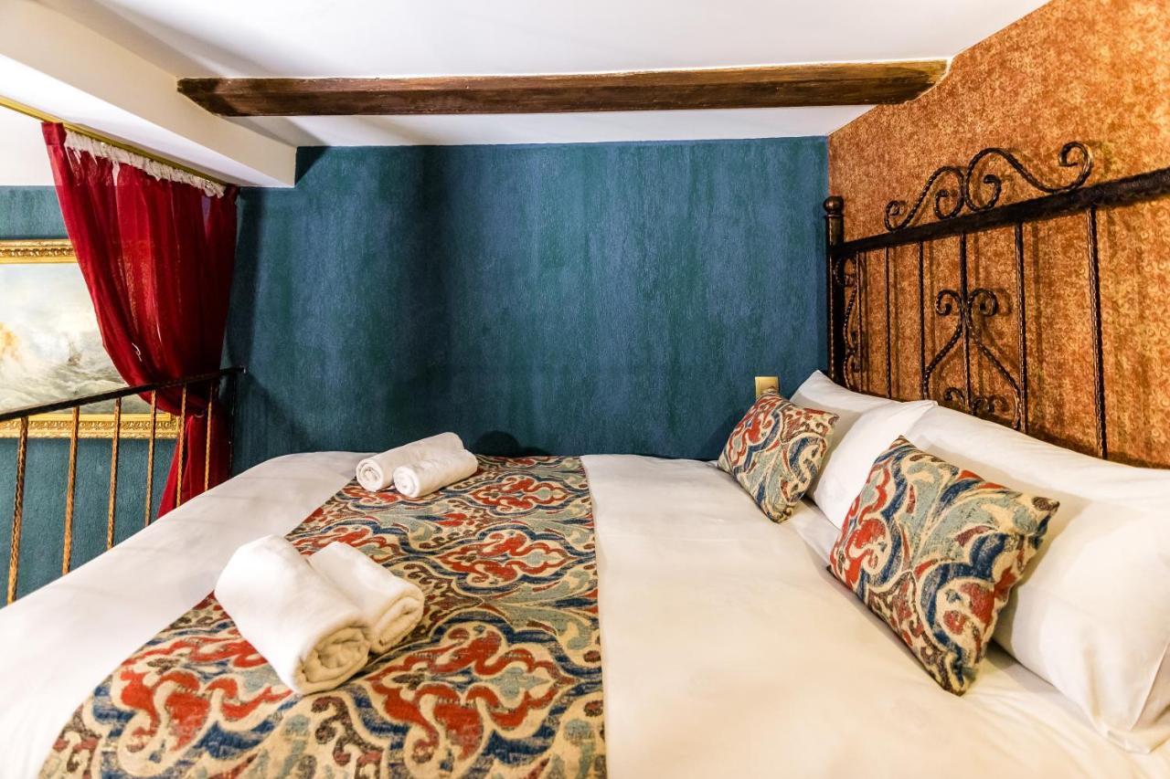 Tiflis Inn Boutique Hotel Bagian luar foto
